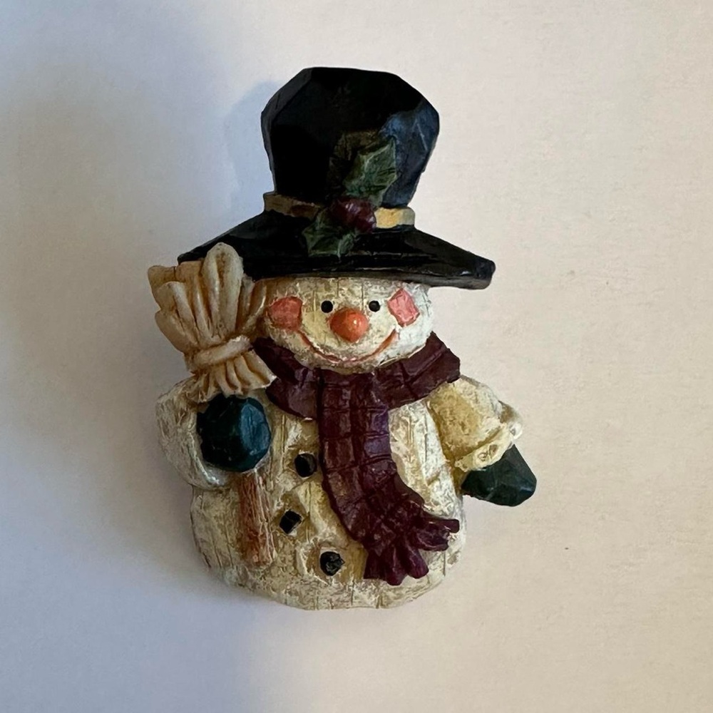 Vintage snow man pin brooch.